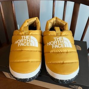 North Face Nuptse Mule Yellow Slippers | Womens Size 8
